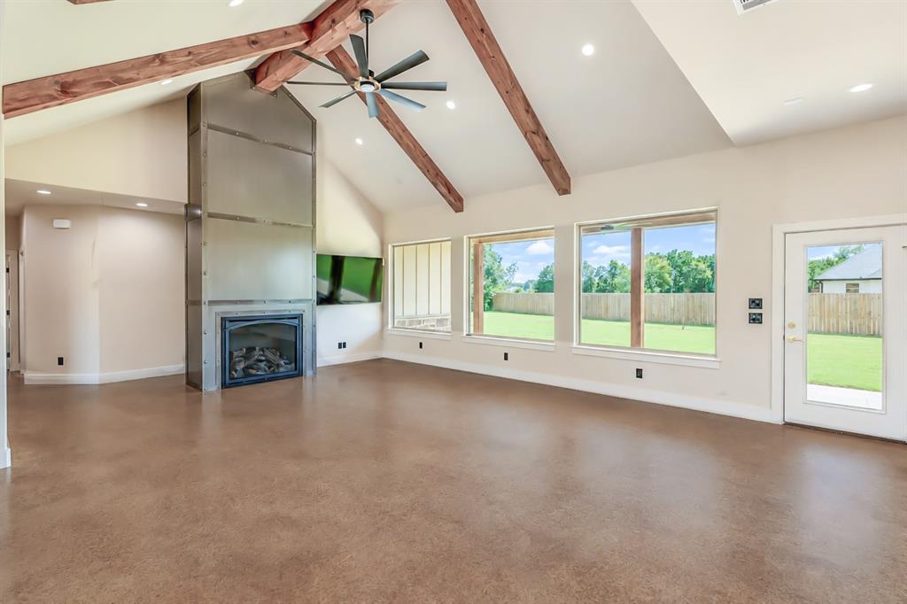 12265 Madison Crossing Property Photo 7