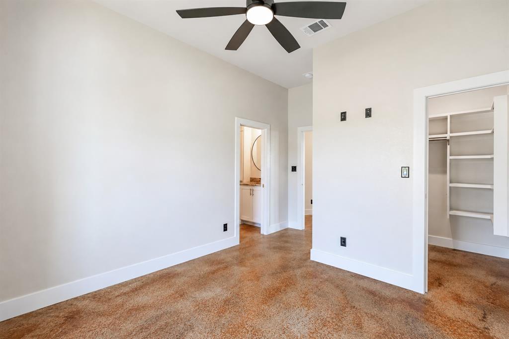 12265 Madison Crossing Property Photo 25
