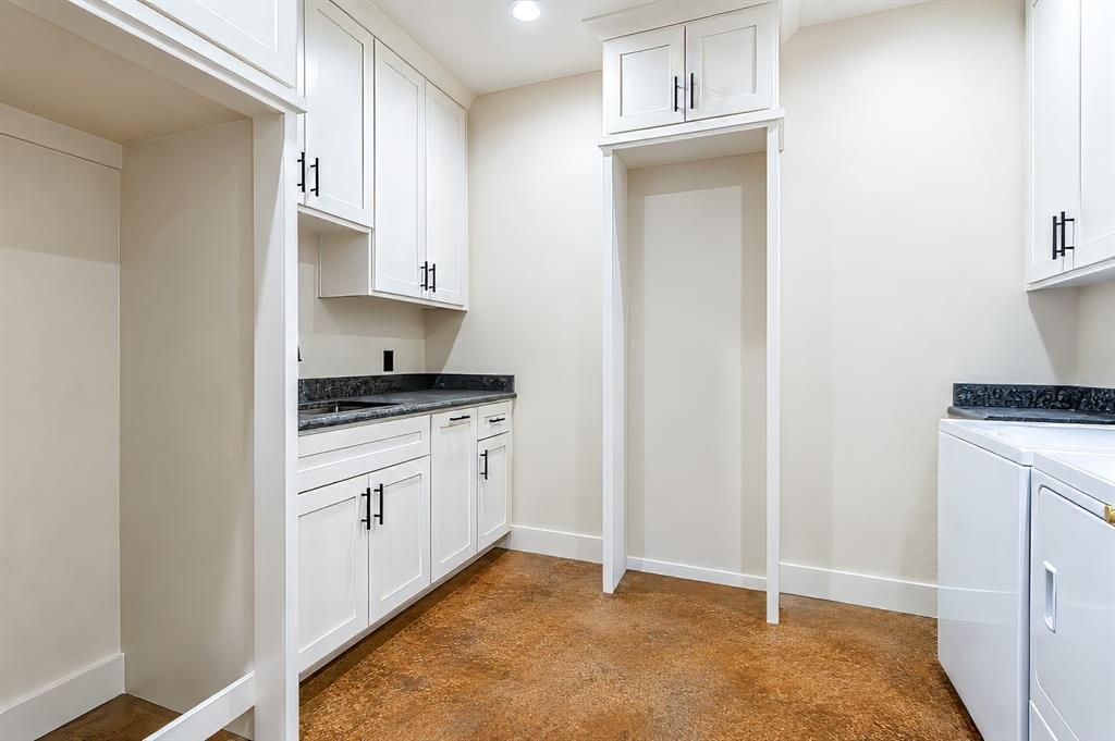 12265 Madison Crossing Property Photo 30