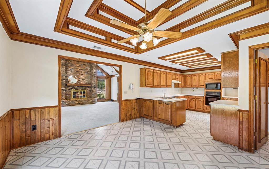 509 Rustic Place Property Photo 7