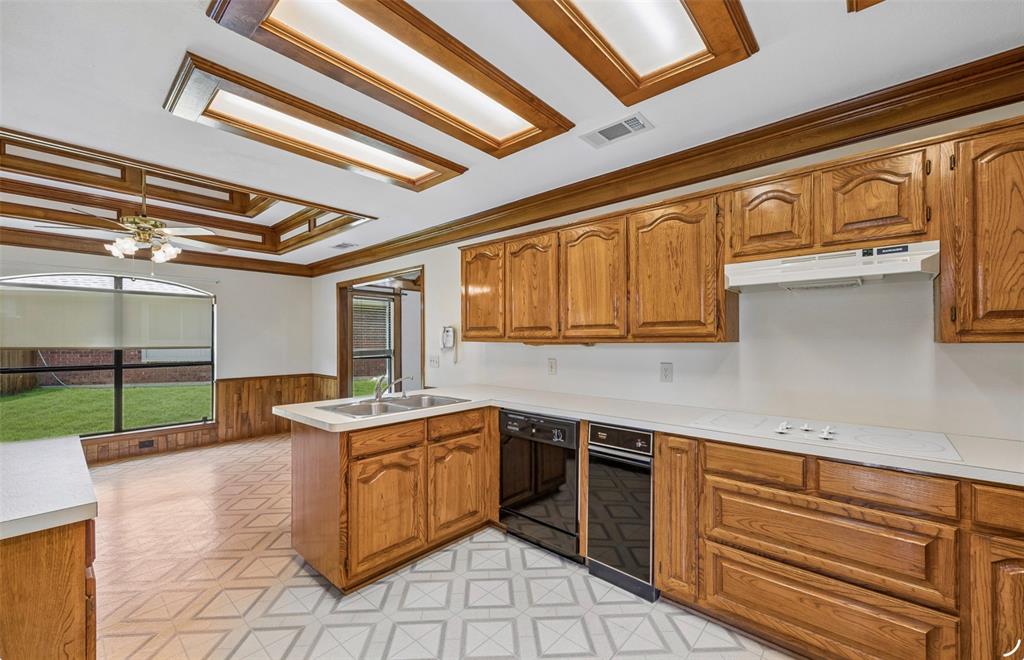 509 Rustic Place Property Photo 13