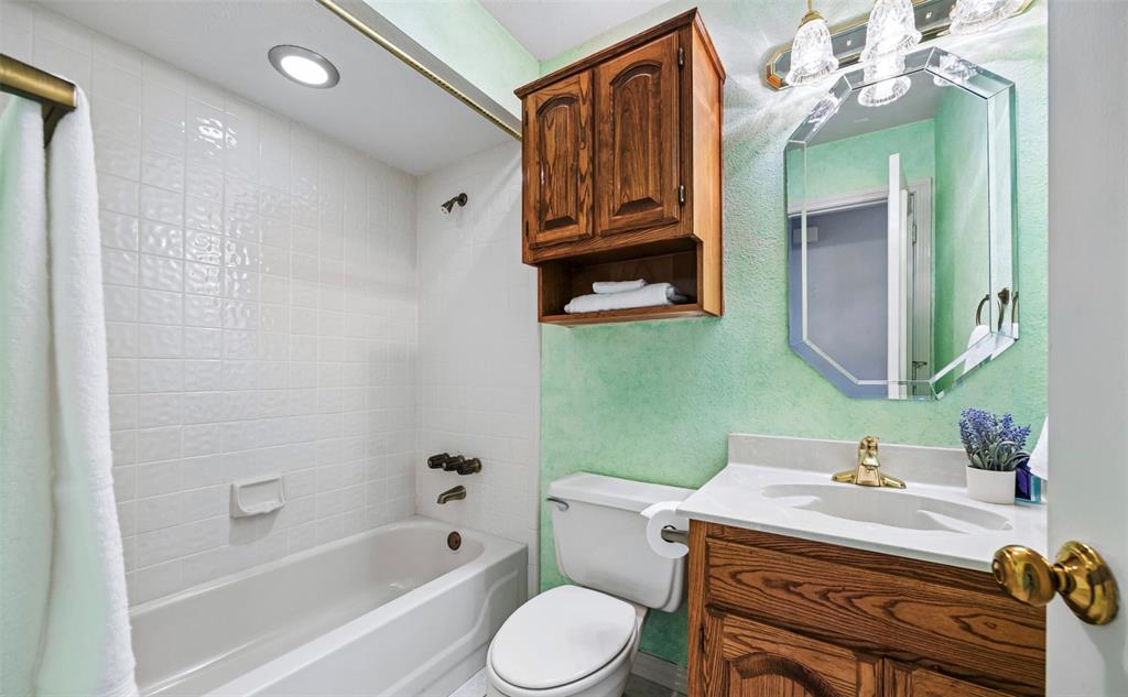 509 Rustic Place Property Photo 19