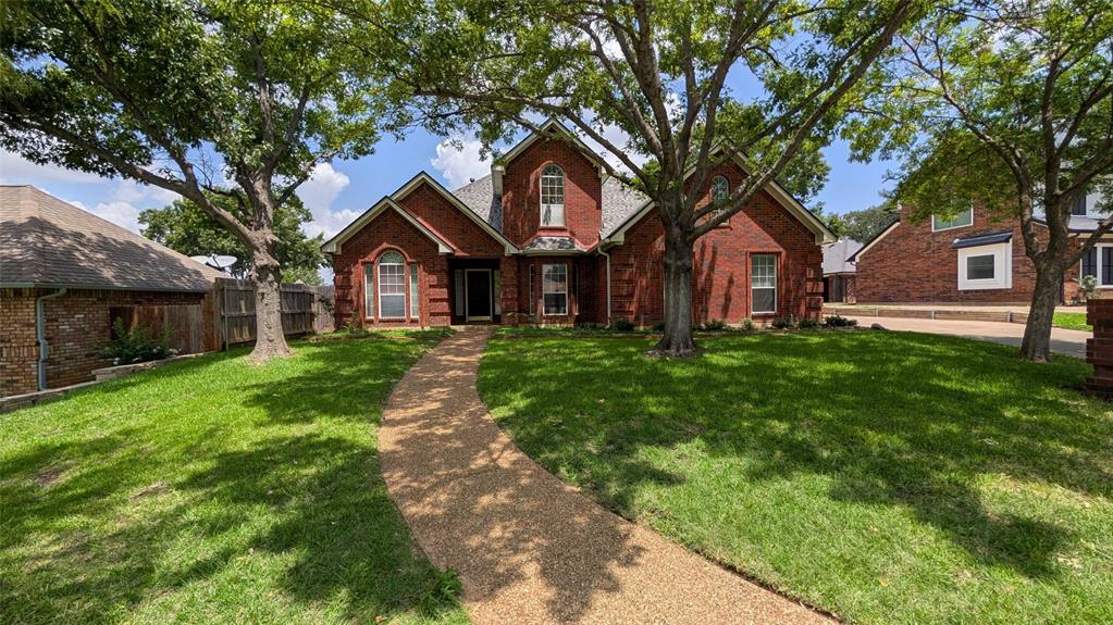 7525 Brentwood Court Property Photo 1