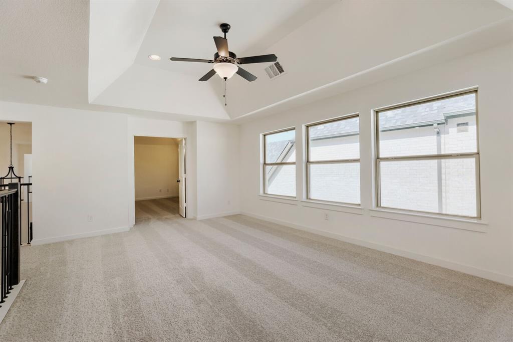 4308 Double Diamond Drive Property Photo 10