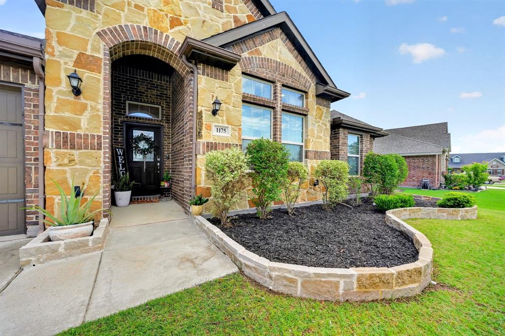 1175 Waterscape Boulevard Property Photo 3