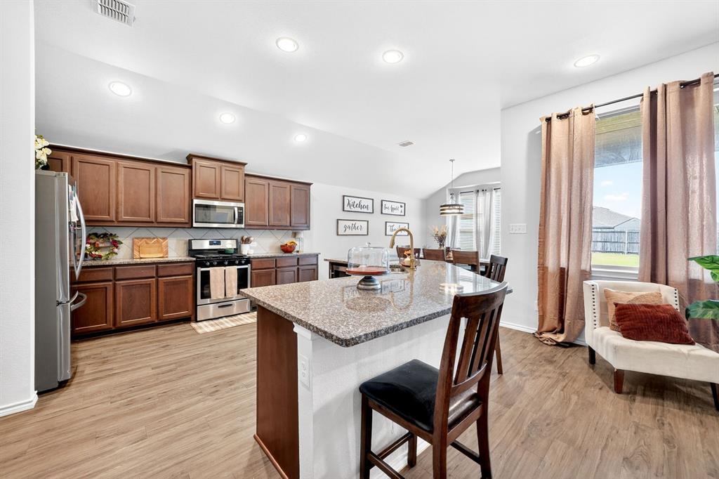 1175 Waterscape Boulevard Property Photo 11