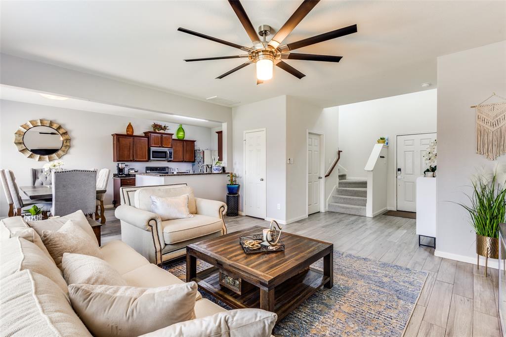 201 Oriole Drive Property Photo 8