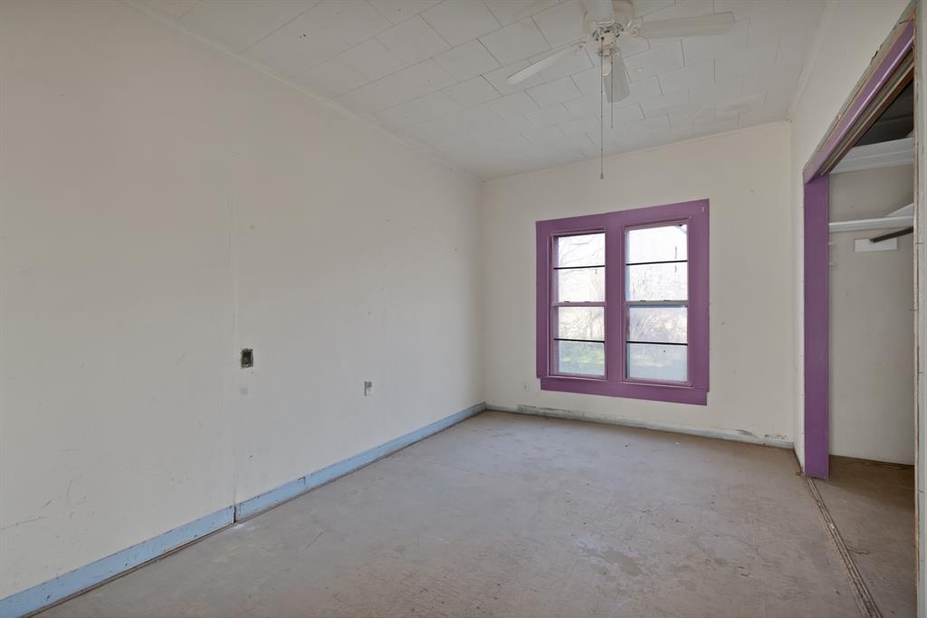 202 Johns Drive Property Photo 15