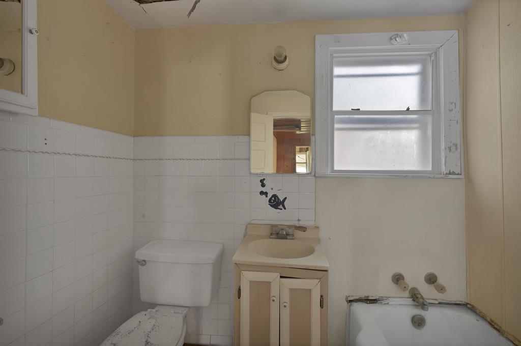 202 Johns Drive Property Photo 22