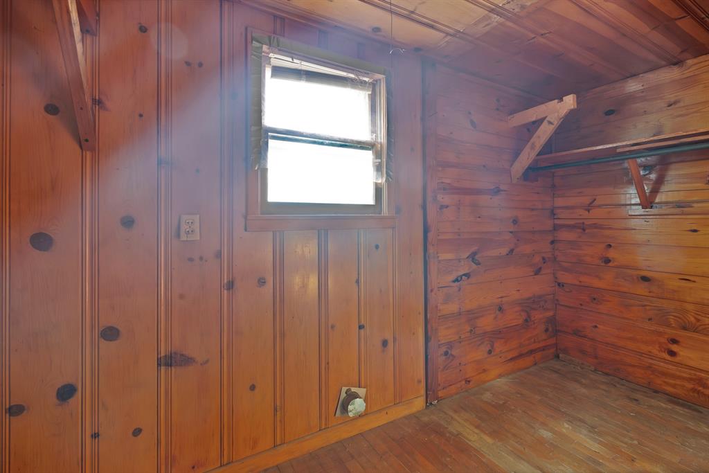 202 Johns Drive Property Photo 24