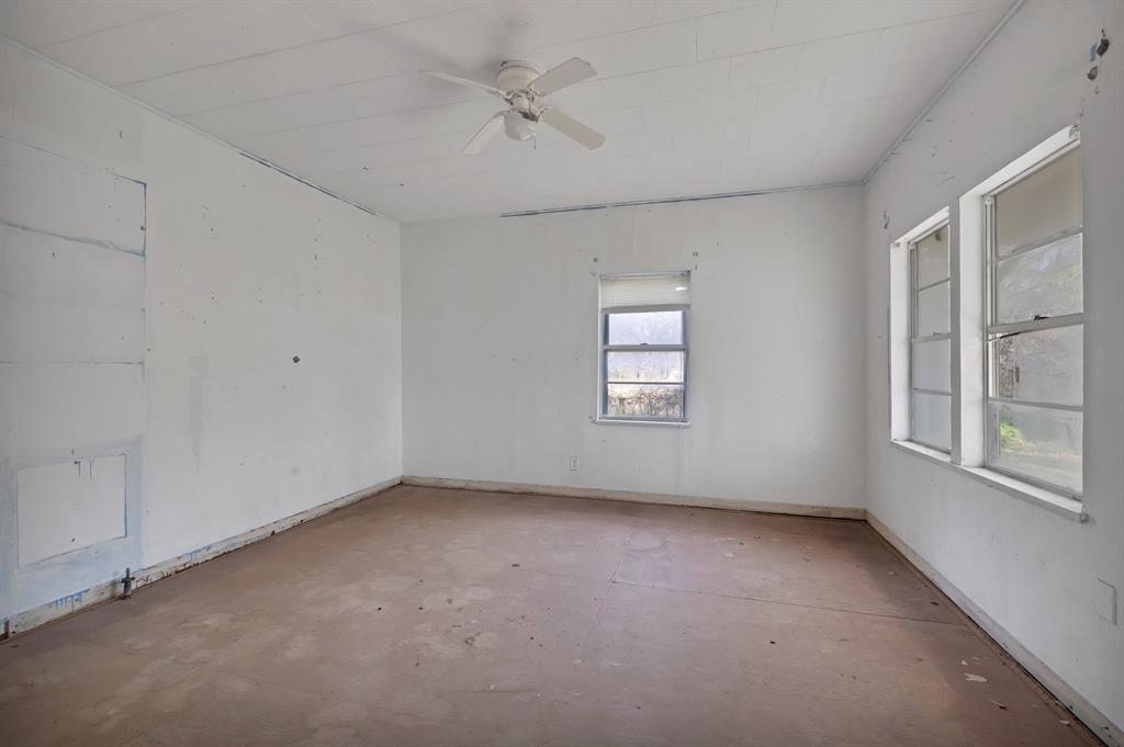 202 Johns Drive Property Photo 30