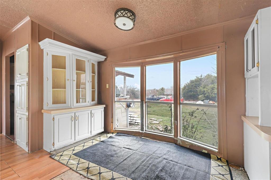 4012 Nebraska Trail Property Photo 5