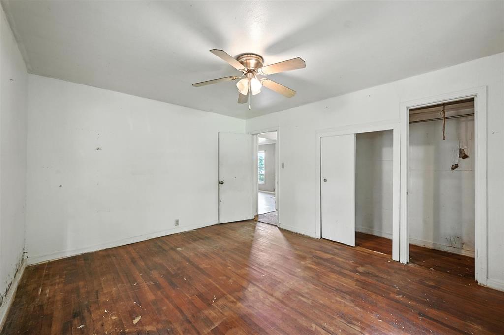 414 S Broadway Street Property Photo 23