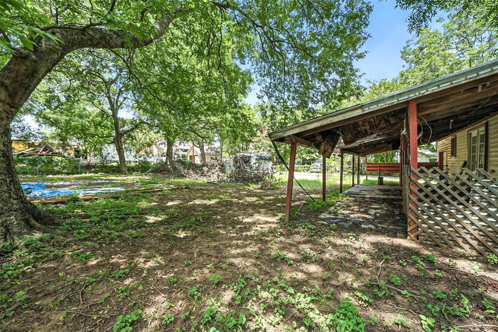 414 S Broadway Street Property Photo 29