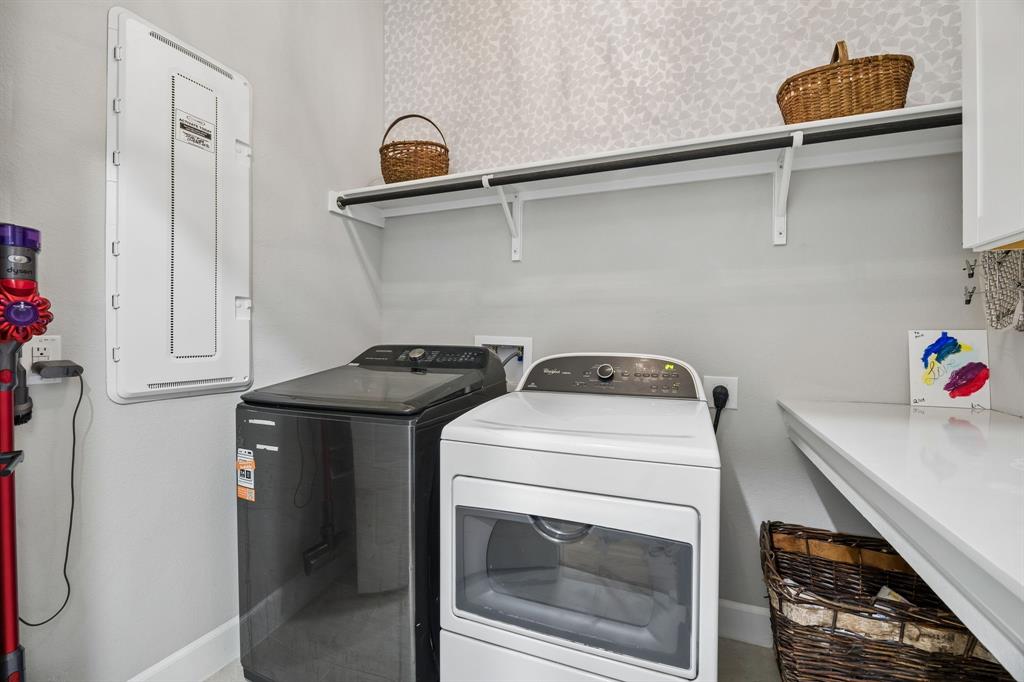 2232 Robin Way Property Photo 25