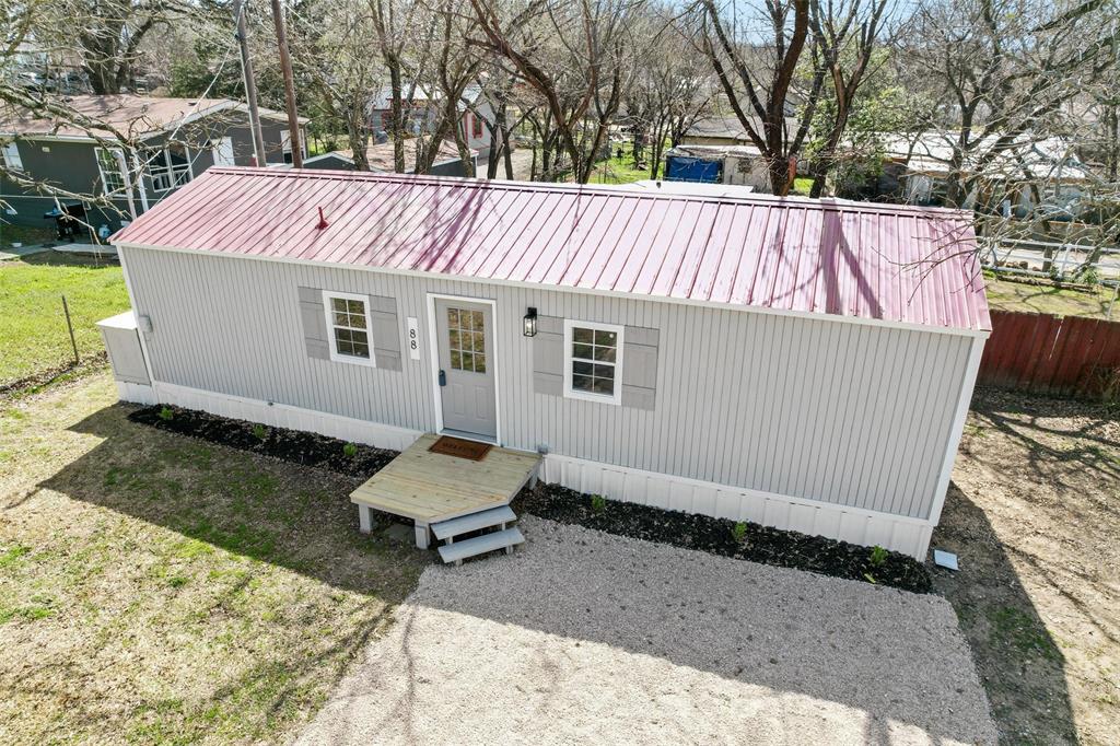 88 Live Oak Street Property Photo 1