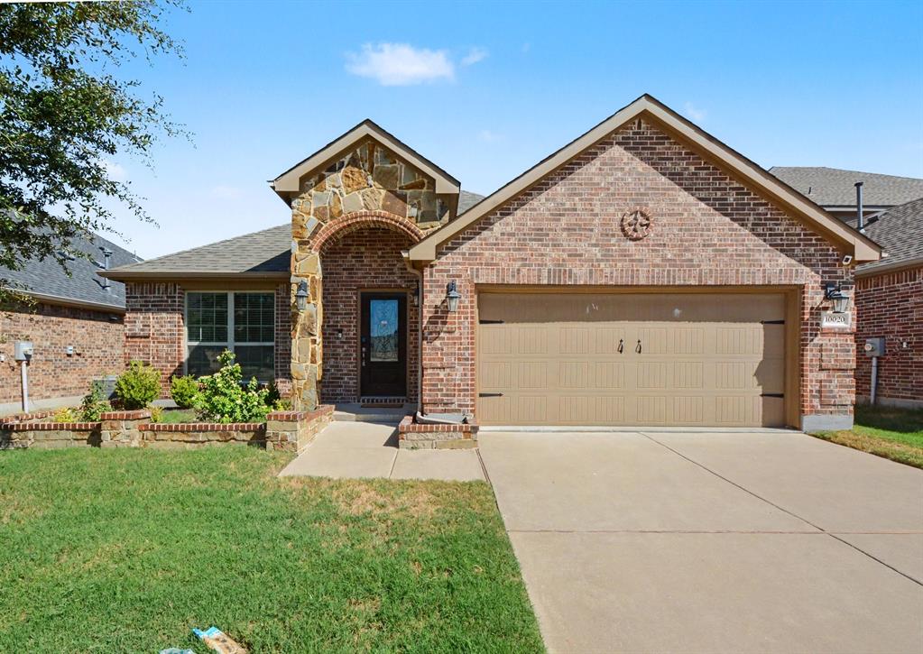 10020 Levelland Place Property Photo 3