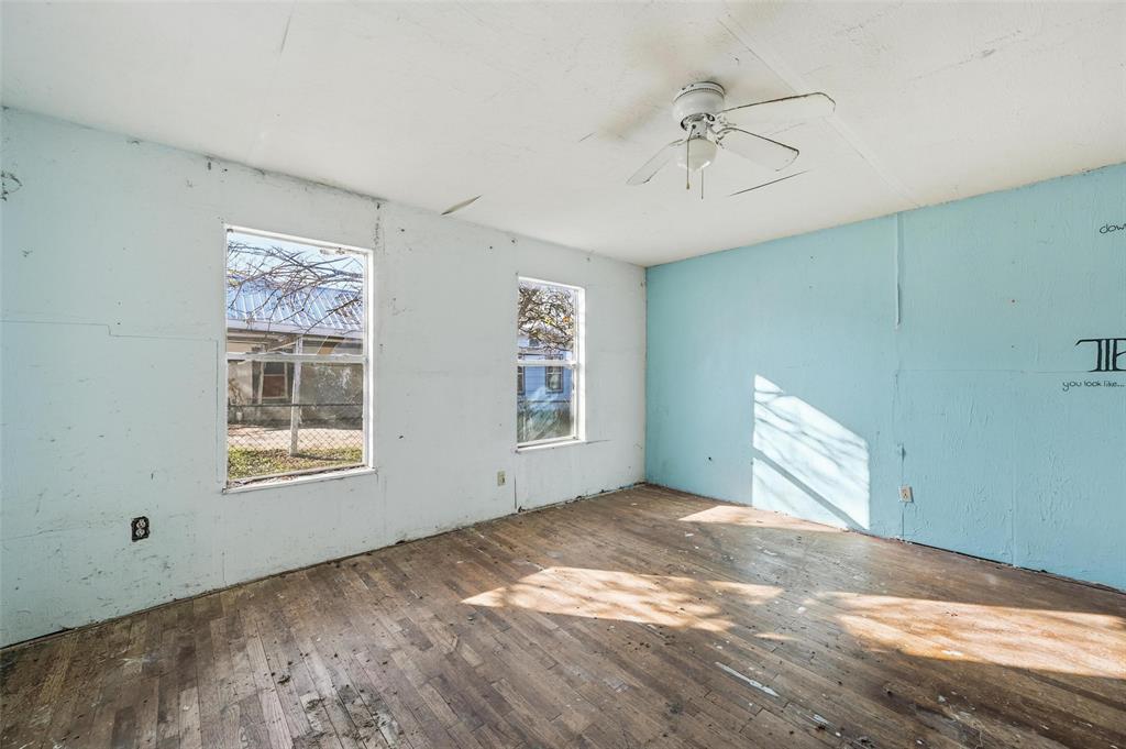 604 S Spears Street Property Photo 11