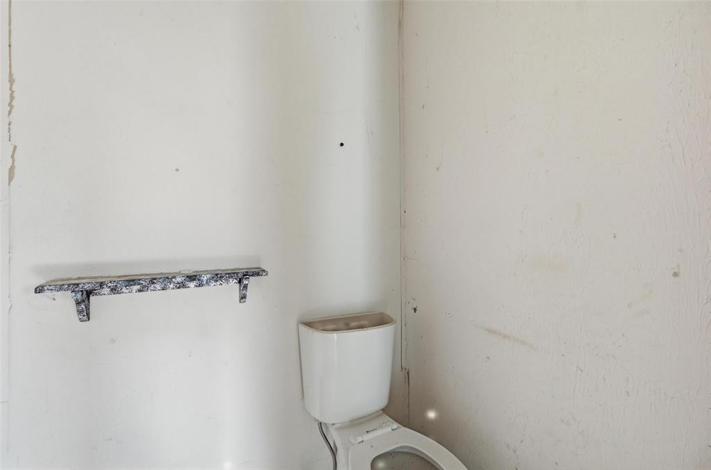 604 S Spears Street Property Photo 15