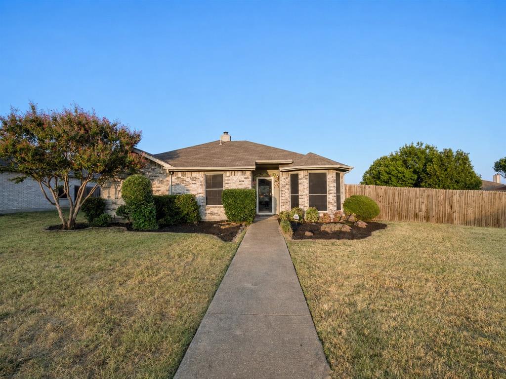 1908 Chapman Drive Property Photo 1