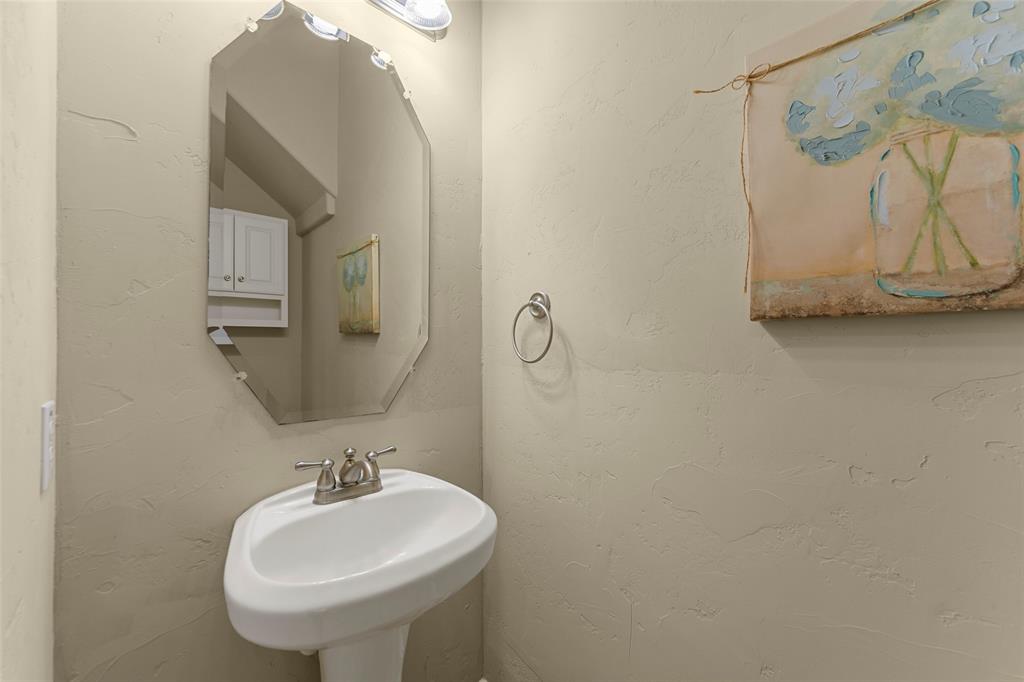1610 Humbolt Drive Property Photo 32