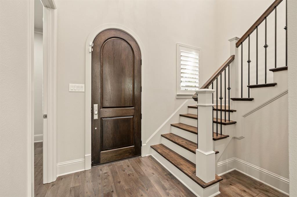 50 Village Lane Property Photo 4