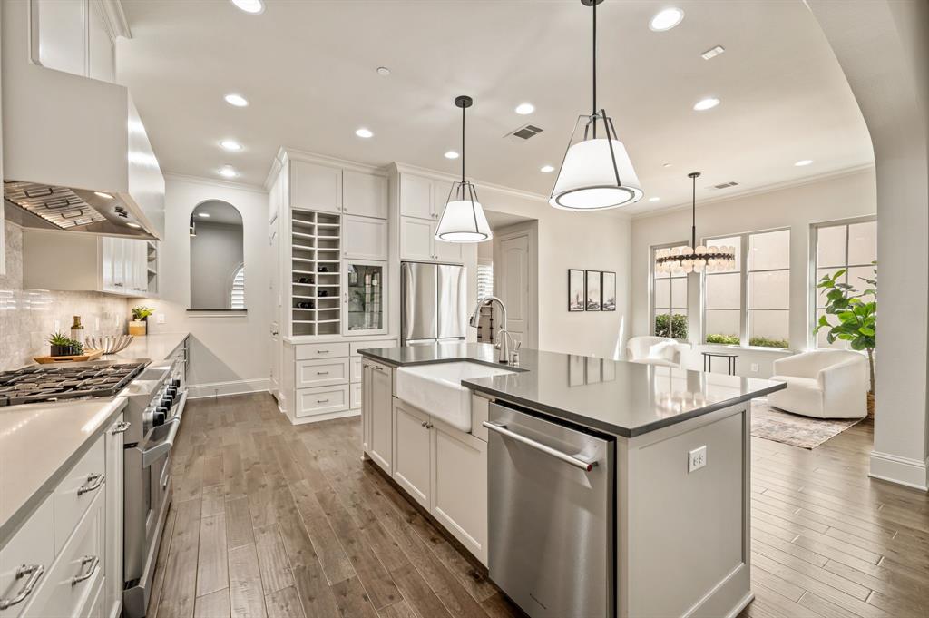 50 Village Lane Property Photo 11