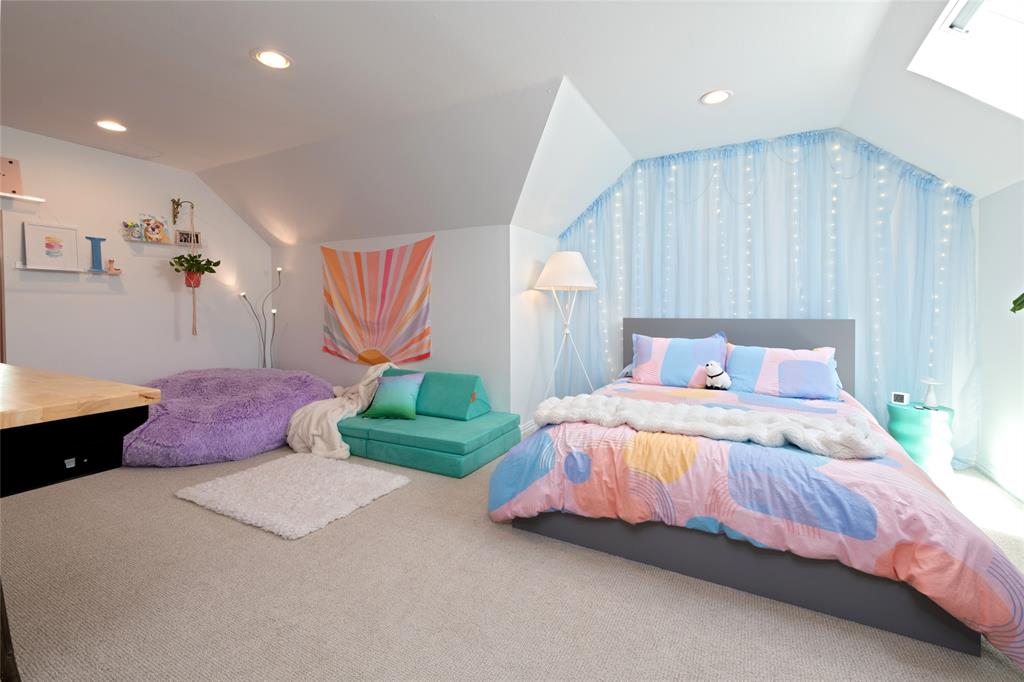 269 Pilgrim Road Property Photo 35