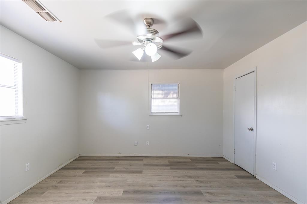 3126 S 4th Street Property Photo 15
