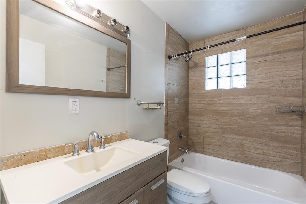 3126 S 4th Street Property Photo 16