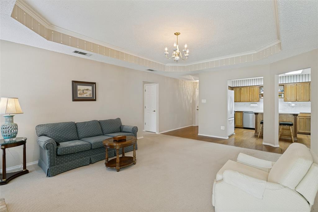 7917 Clear Brook Circle Property Photo 6