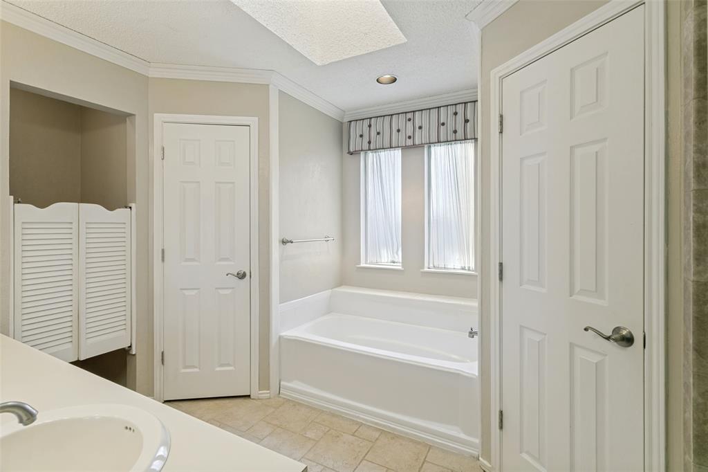 7917 Clear Brook Circle Property Photo 17