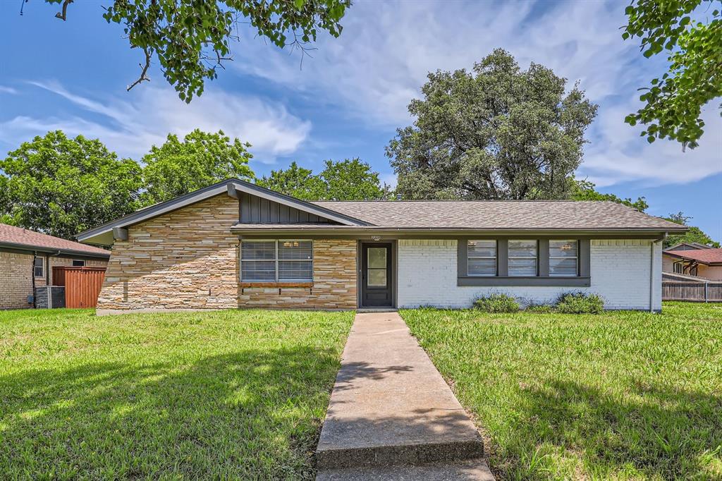 2309 Woodlawn Drive Property Photo 1