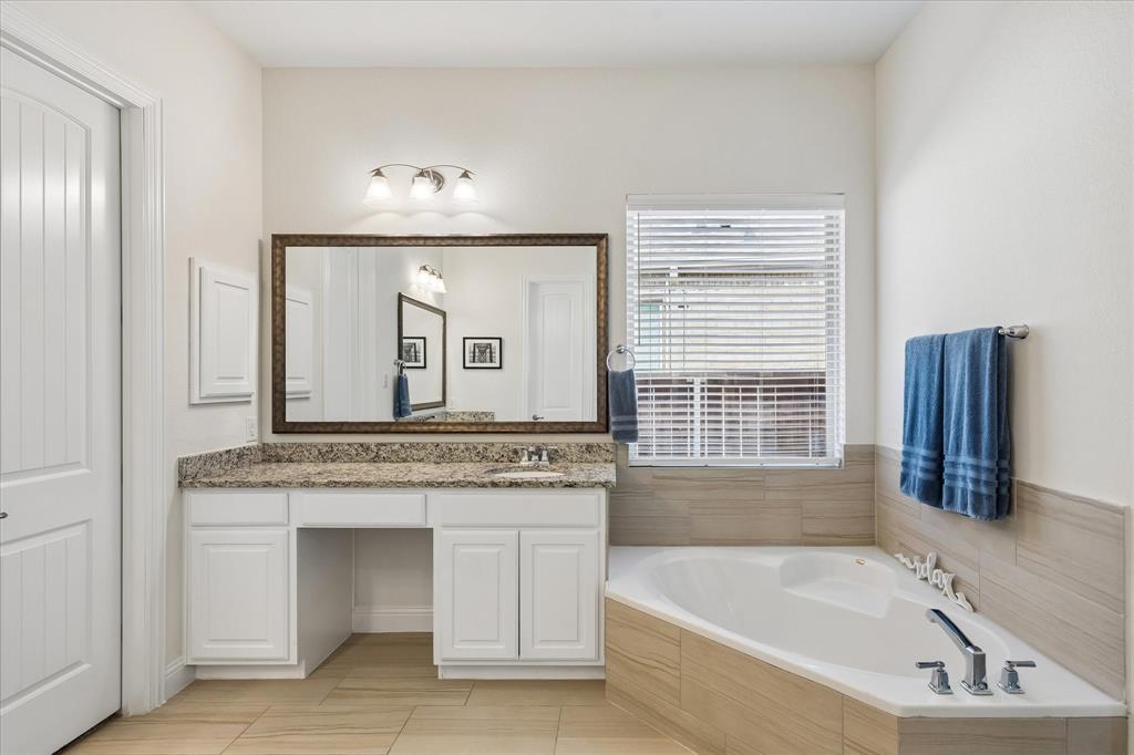 1709 Hamlet Drive Property Photo 16