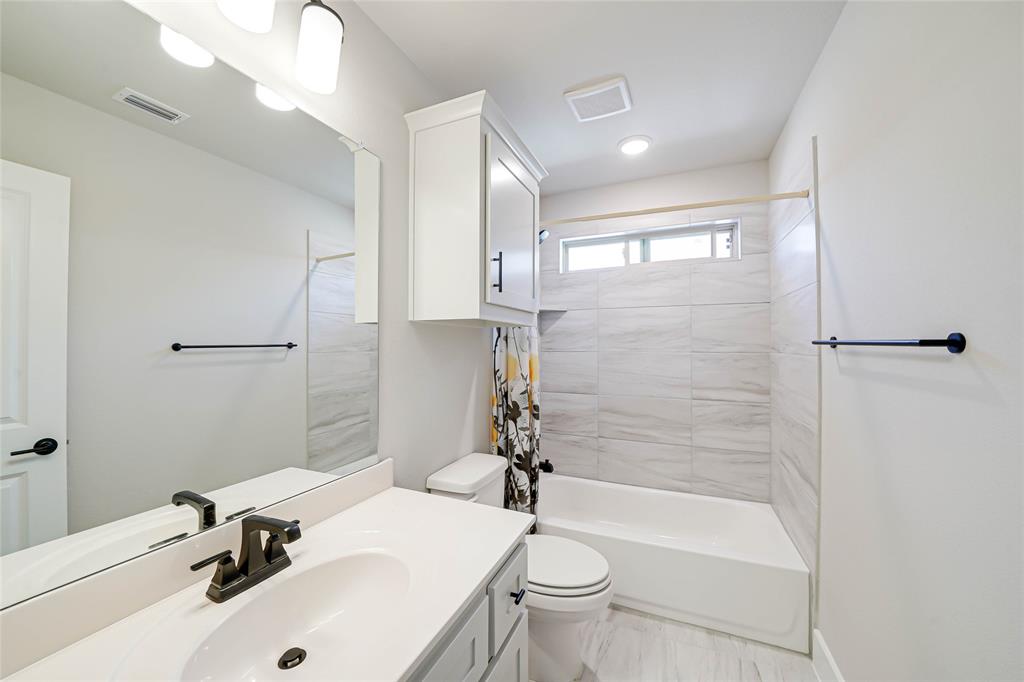 727 Stearman Lane Property Photo 26