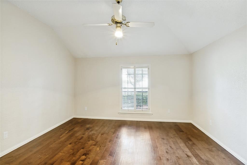4710 Fallon Place Property Photo 12