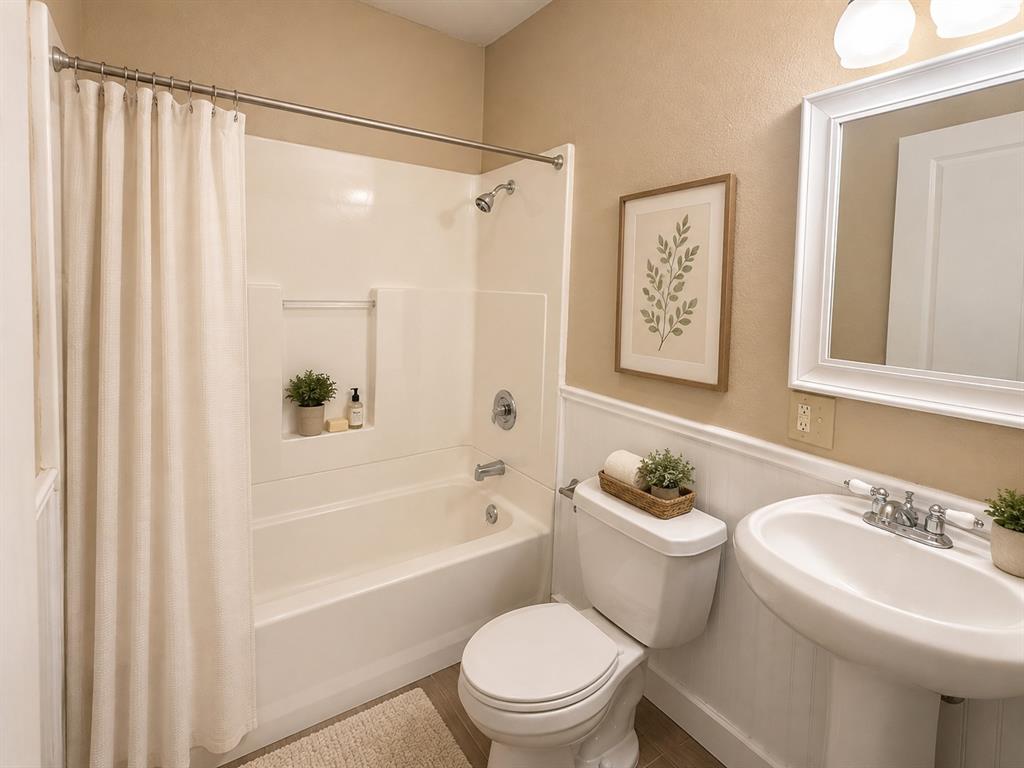 1607 Mcdonald Property Photo 5