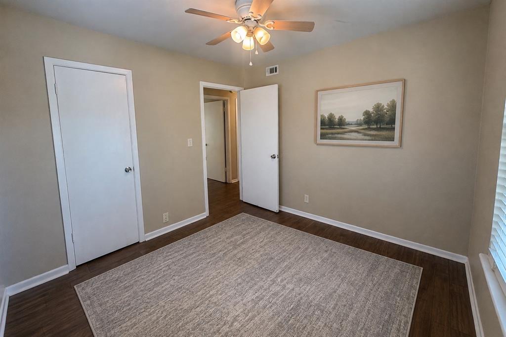 1607 Mcdonald Property Photo 7
