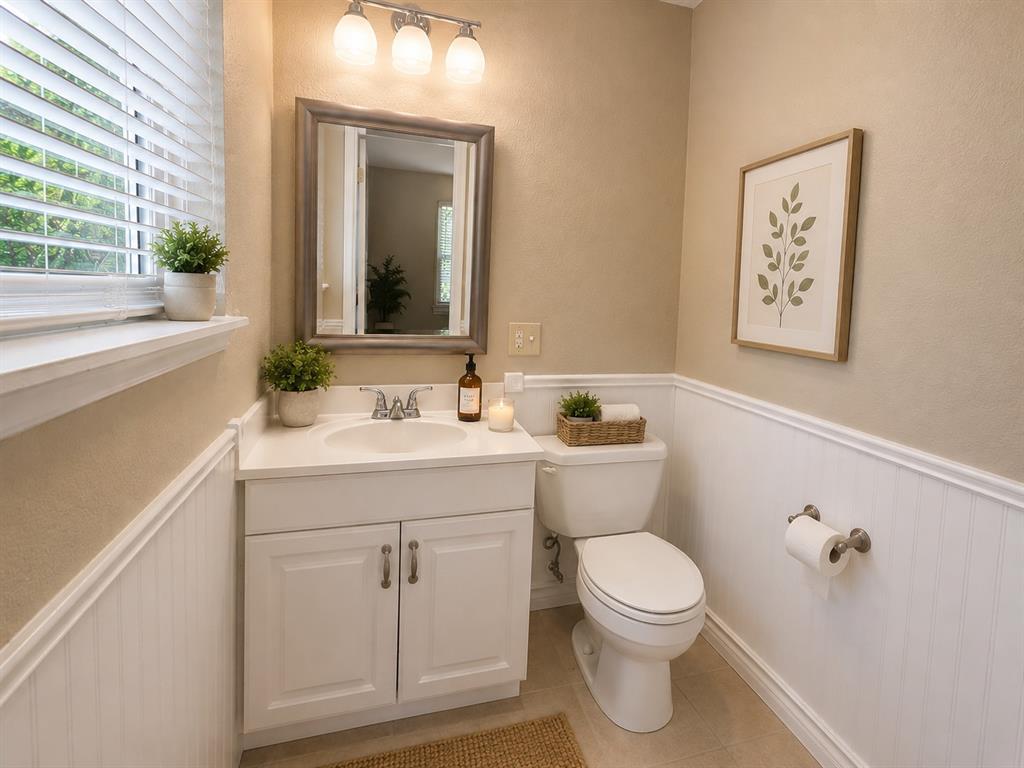 1607 Mcdonald Property Photo 8