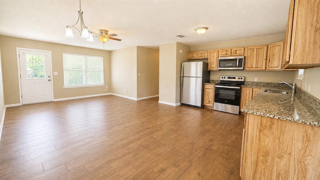 1607 Mcdonald Property Photo 10