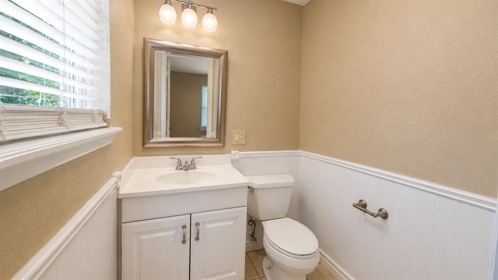 1607 Mcdonald Property Photo 13