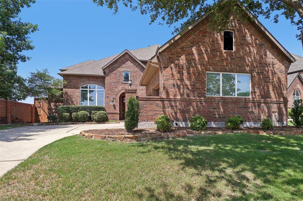 9601 Brazendine Drive Property Photo 3