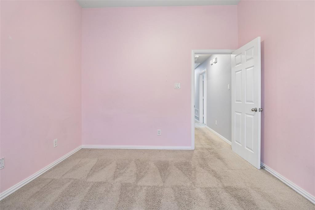 9601 Brazendine Drive Property Photo 33