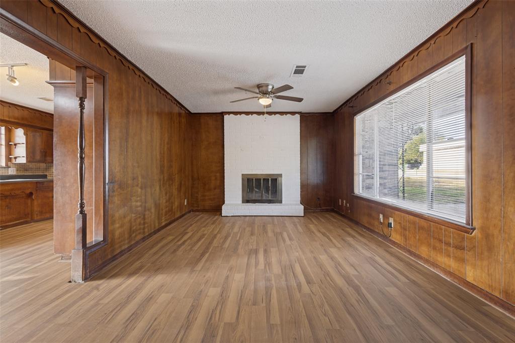 610 S Rike Street Property Photo 2