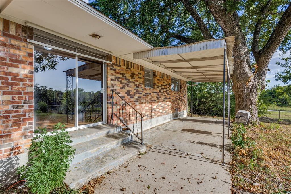 610 S Rike Street Property Photo 11