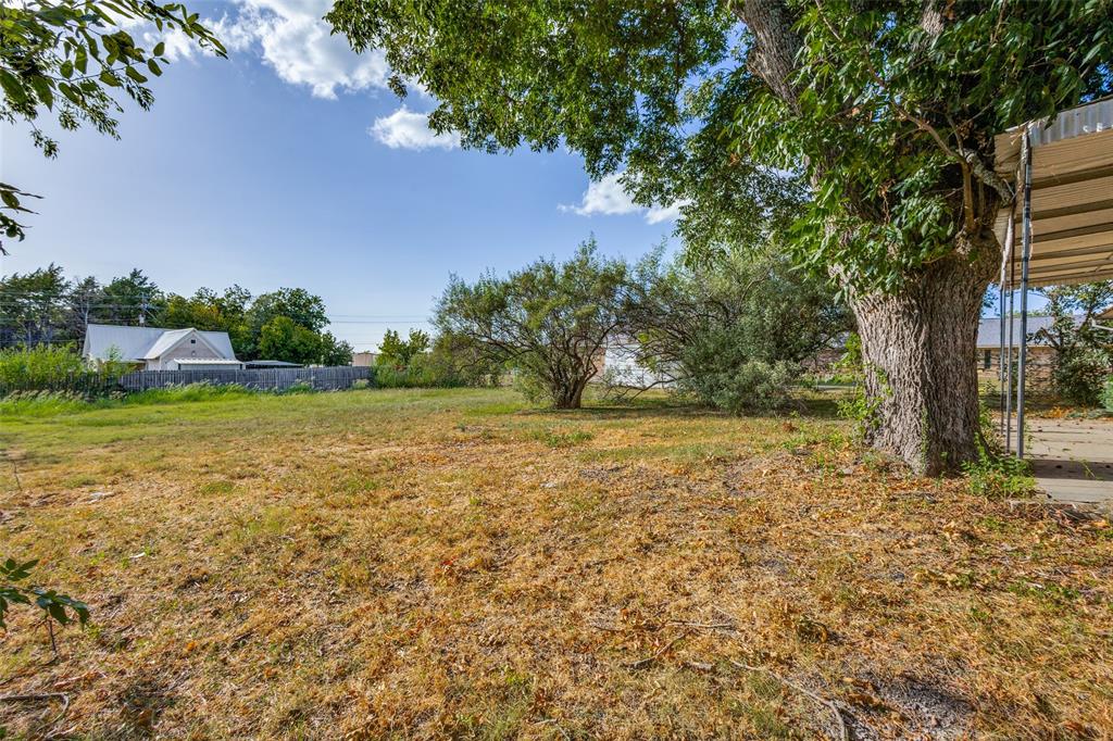 610 S Rike Street Property Photo 12