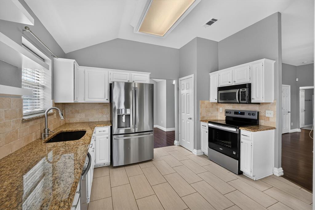 11312 Promenade Road Property Photo 4