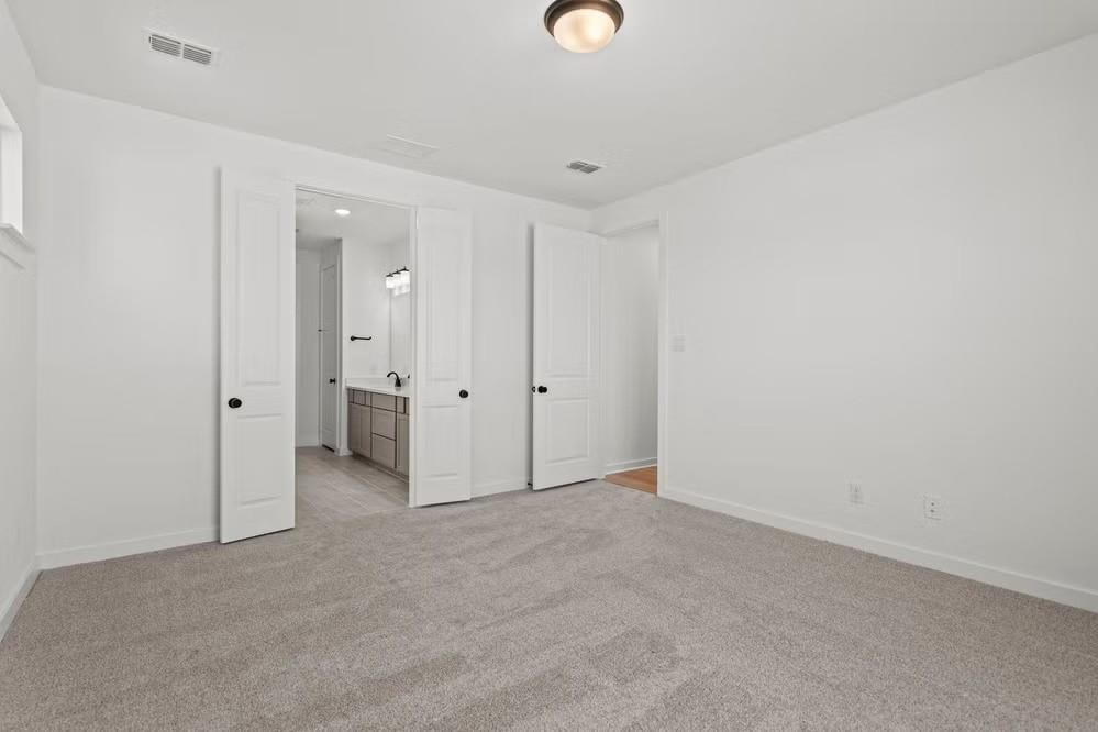 1728 Clover Fern Drive Property Photo 14