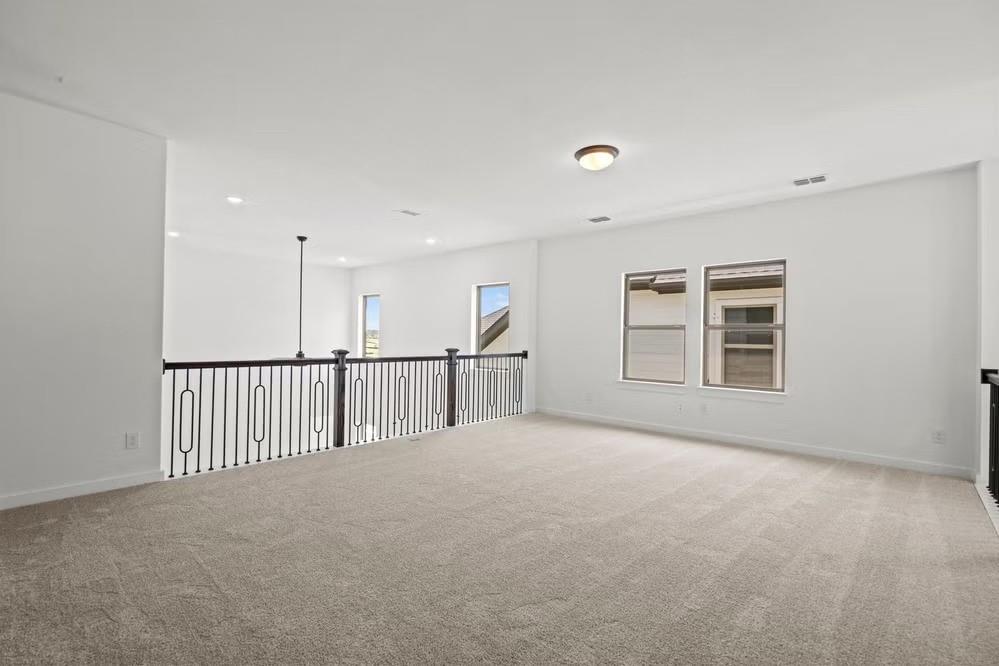 1728 Clover Fern Drive Property Photo 17