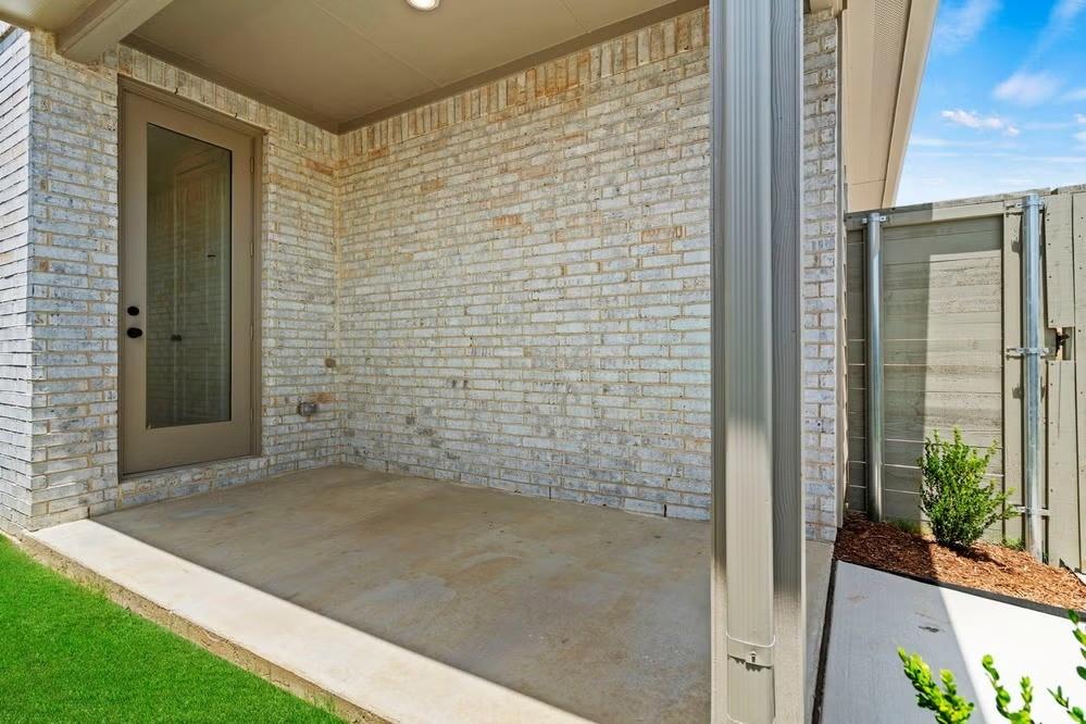 1728 Clover Fern Drive Property Photo 18
